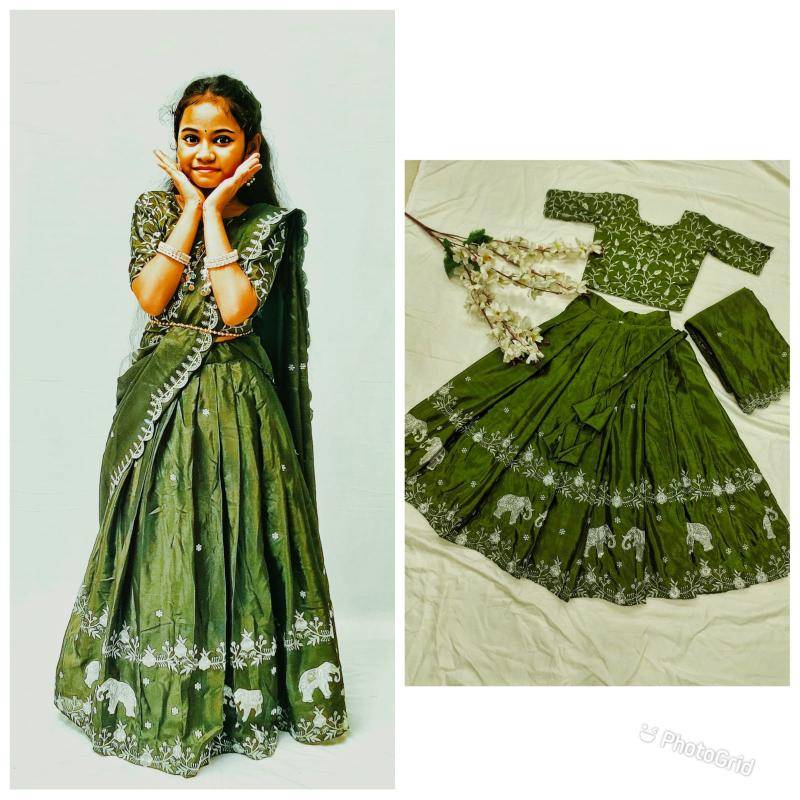 NEW LAUNCING KIDS LEHENGA CHOLI Online wholesale clothing India